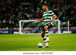 球衣退役！易建联哽咽：我真的非常幸运