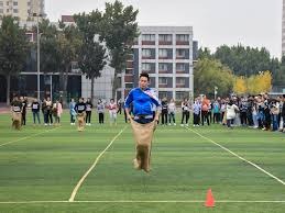 湖人VS步行者述评：防守裸奔进攻互爆 老詹补篮绝杀妙到巅毫